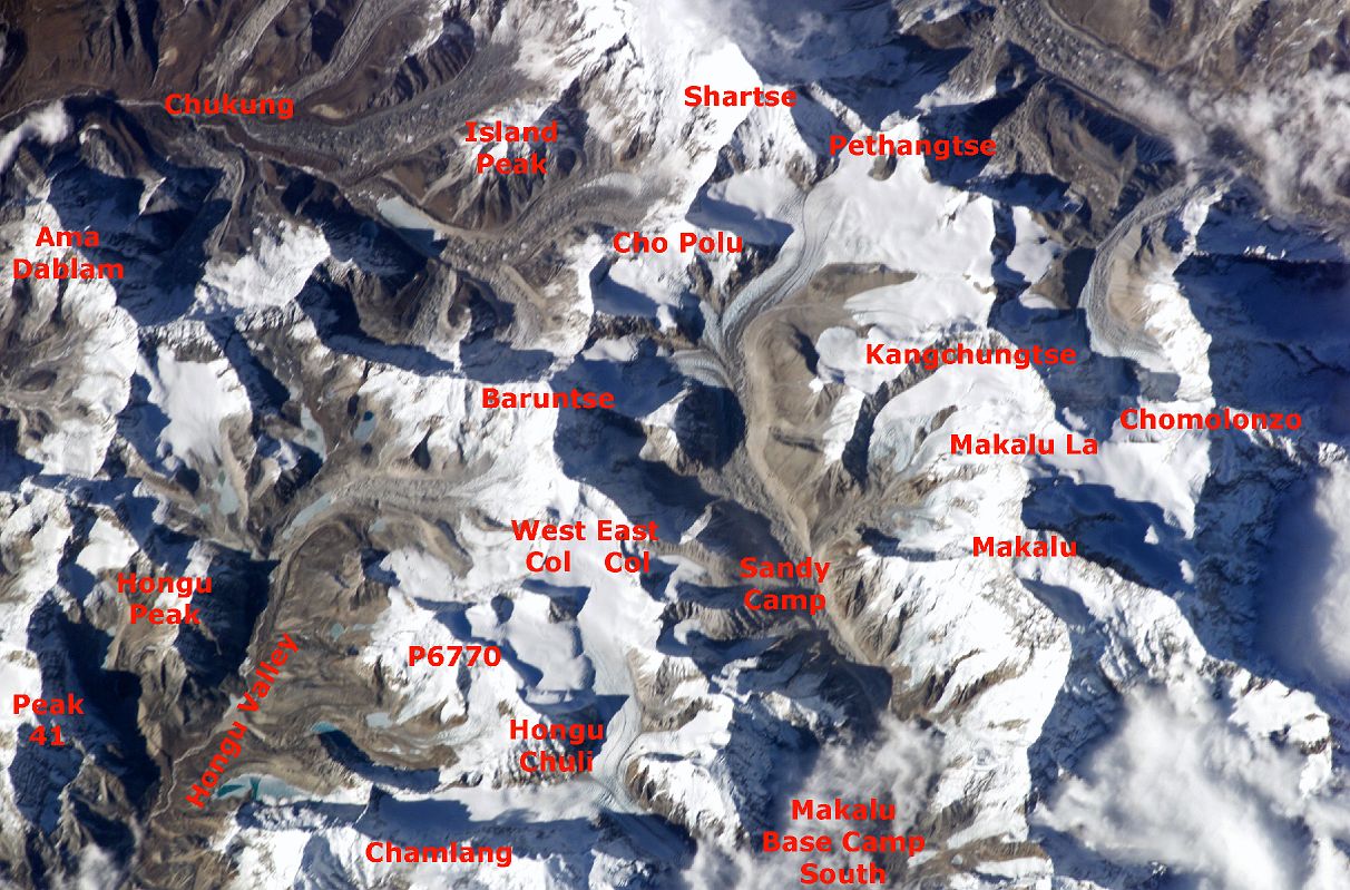 Nasa 3L ISS006-E-15498 Makalu, Kangchungtse, Chomolonzo, Baruntse, Chamlang, Hongu Valley, East and West Cols, Island Peak From South